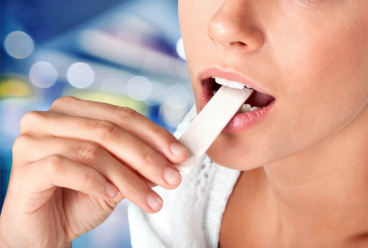 Does Chewing Gum Really Clean Your Mouth